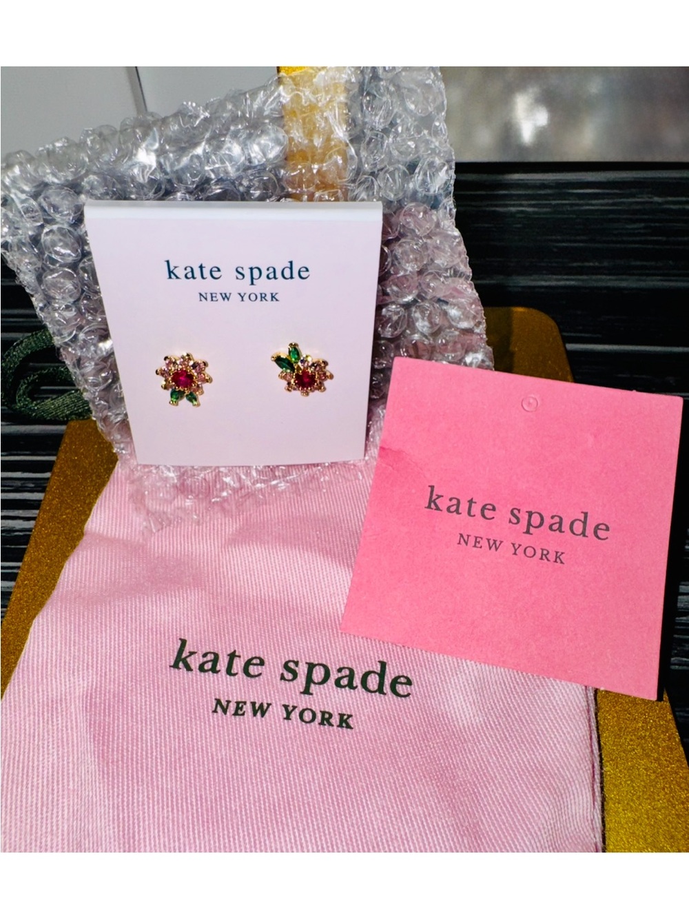 Kate Spade pink and green floral cluster stud earrings gold tone w dustbag NWT - Picture 4 of 5